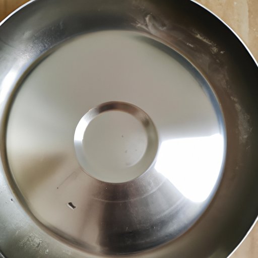 How to Care for and Maintain Your Aluminum Pan Lid